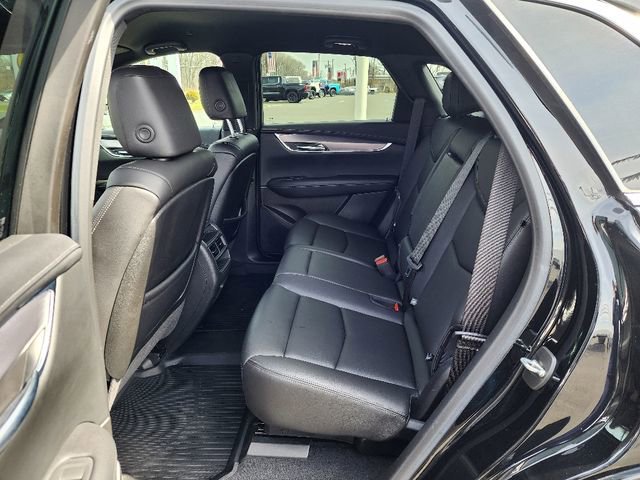Used 2022 Cadillac XT5 Luxury w/ LPO, Floor Liner Package FWD image 21