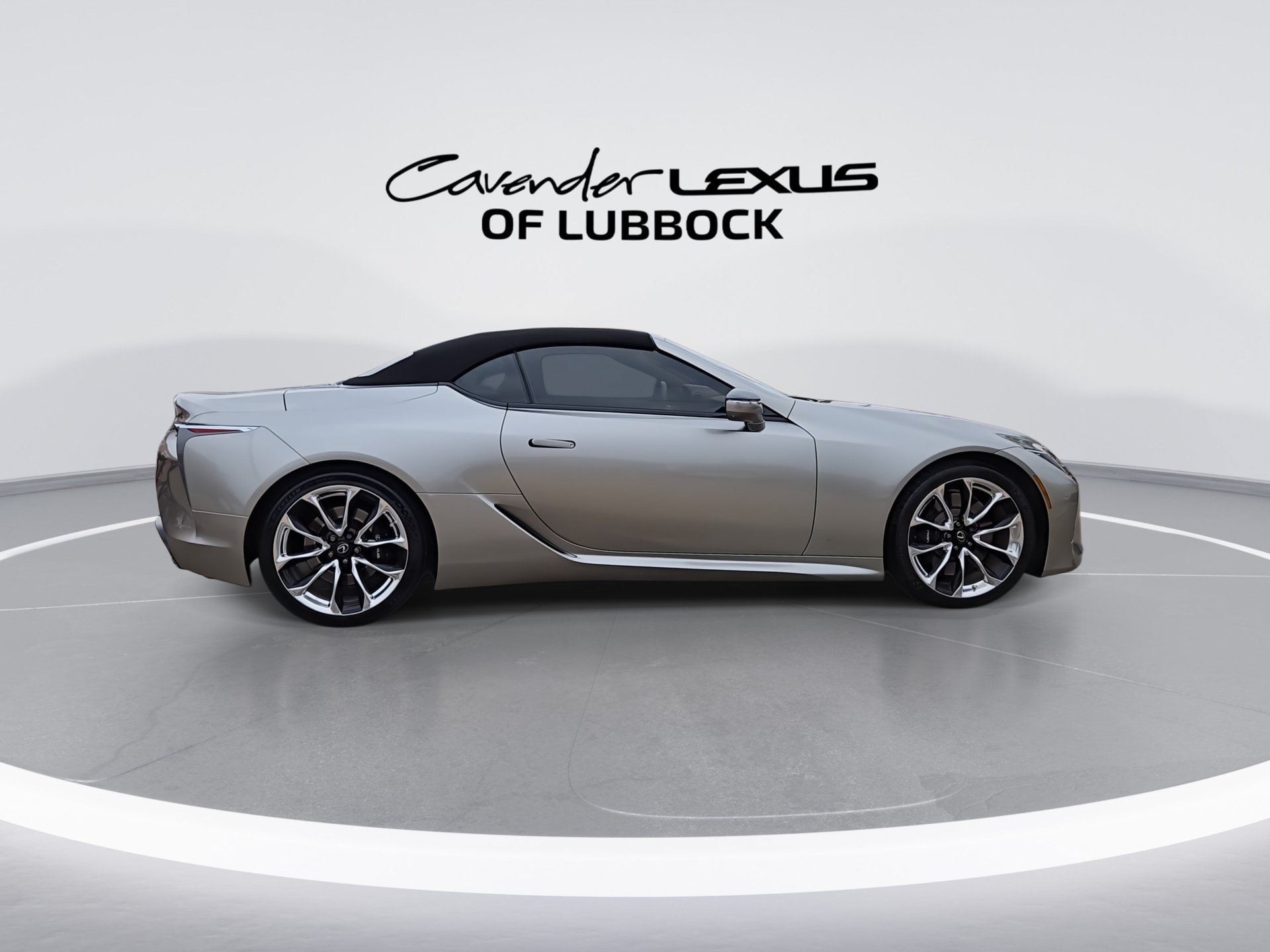 Used 2022 Lexus LC 500 Convertible w/ Touring Package RWD image 9