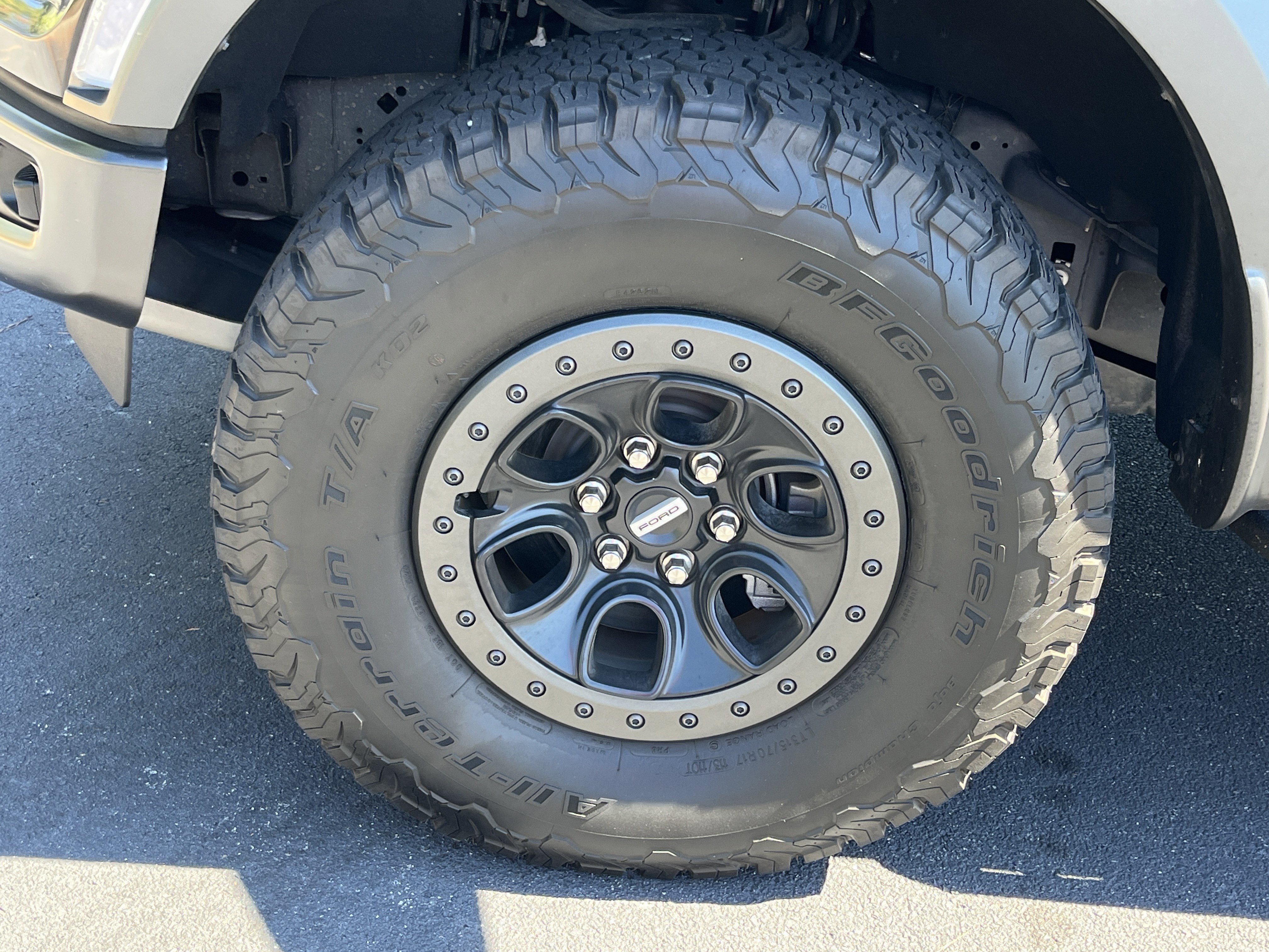Used 2023 Ford F150 Raptor w/ Raptor Carbon Fiber Package image 33