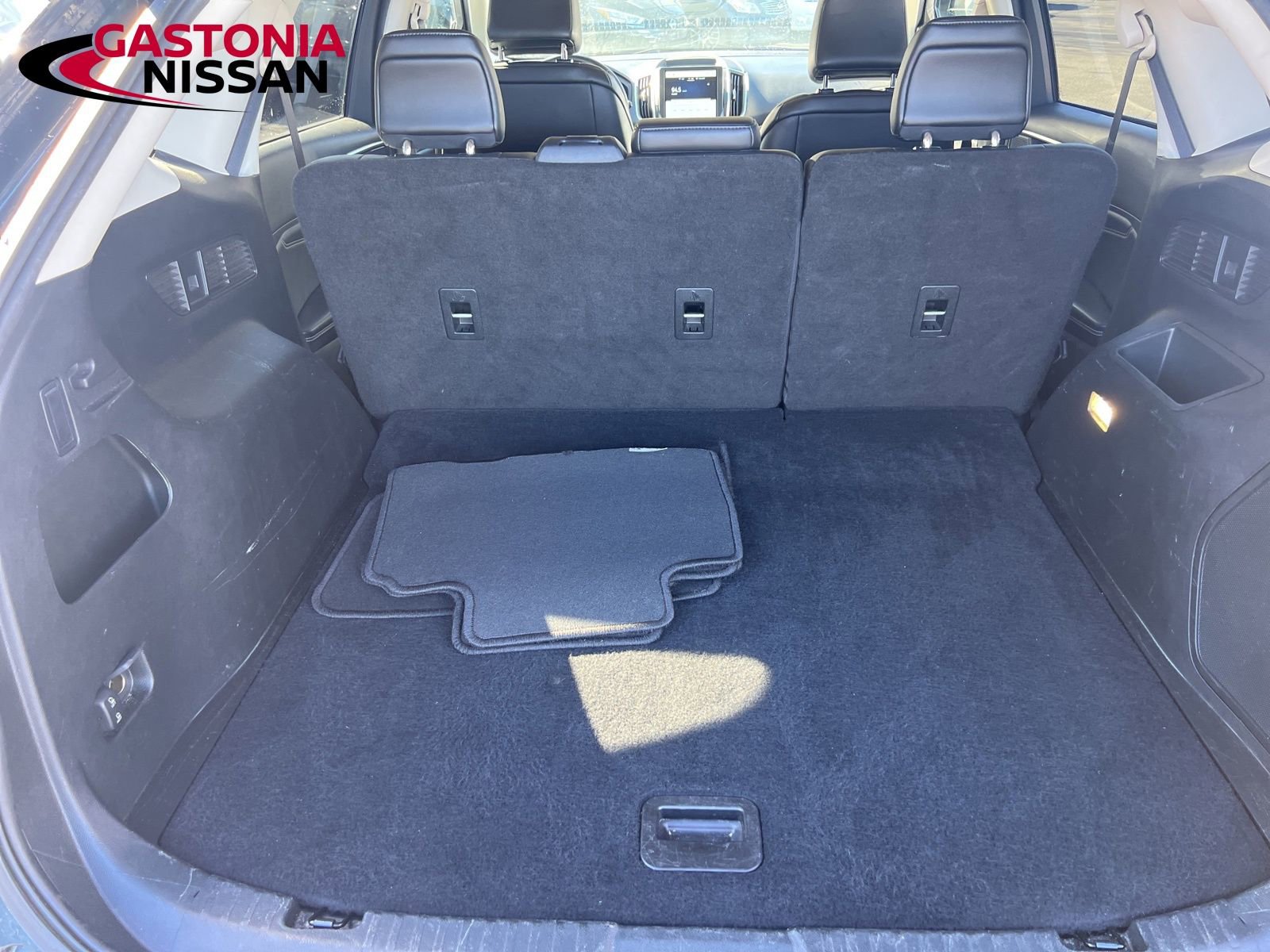 Used 2022 Ford Edge Titanium image 38