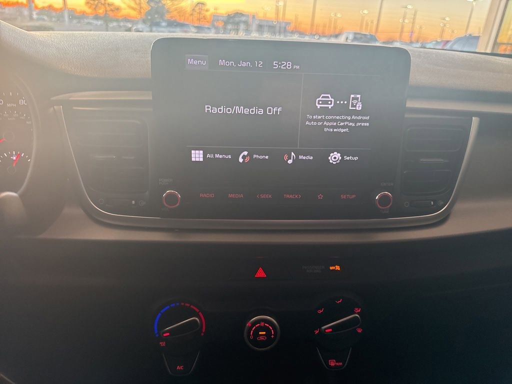 Used 2022 Kia Rio LX image 12