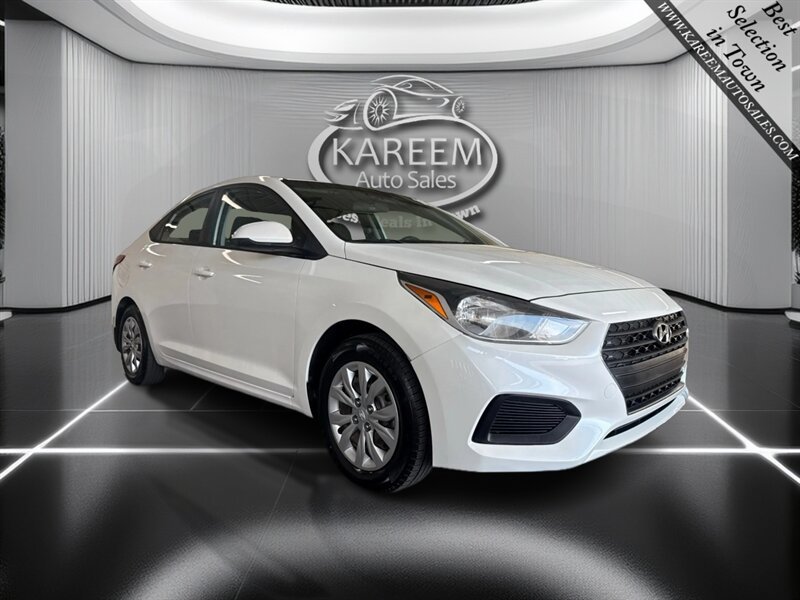 Used 2018 Hyundai Accent FWD image 3