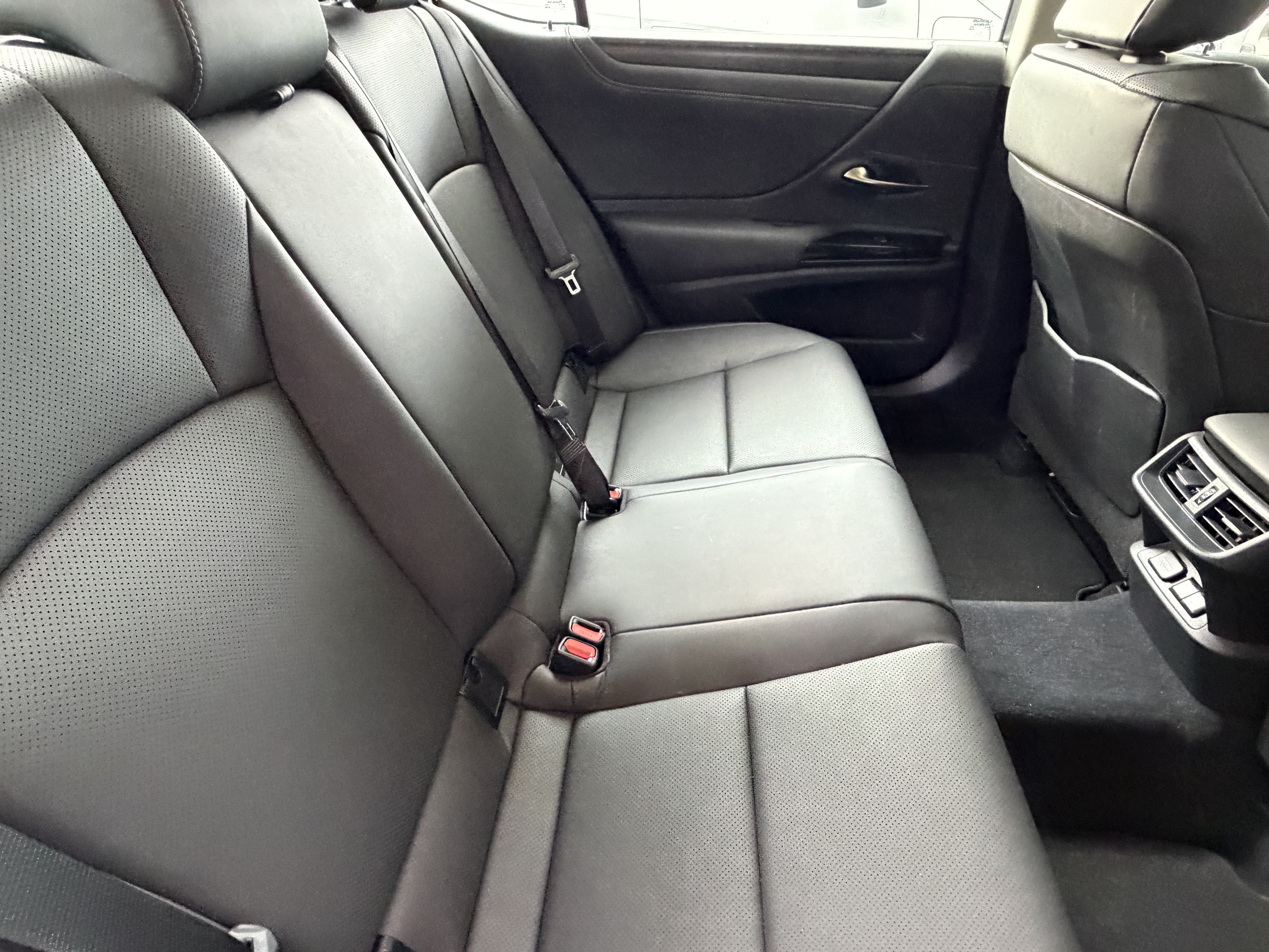 Certified 2025 Lexus ES 350 w/ Premium Package FWD image 40