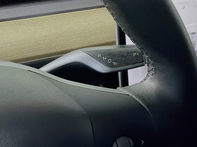 Used 2020 Tesla Model 3 Standard Range RWD image 19