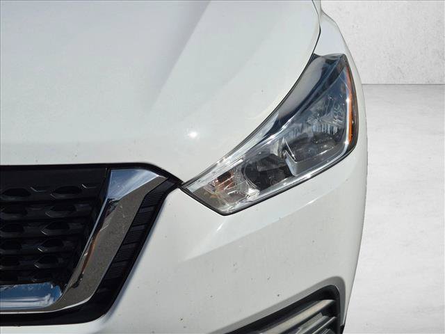 Used 2020 Nissan Kicks S FWD image 9