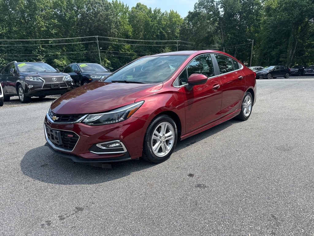 Used 2016 Chevrolet Cruze LT w/ RS Package image 2