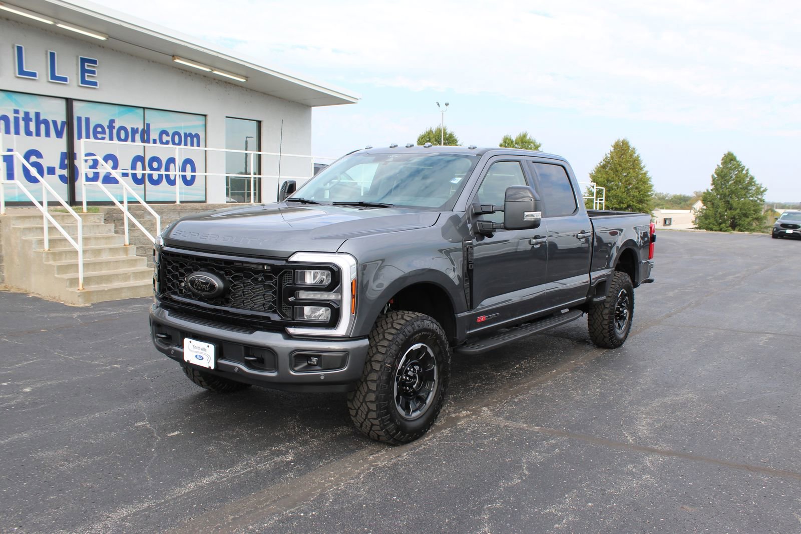 New 2026 Ford F250 Lariat w/ Tremor Off-Road Package image 2