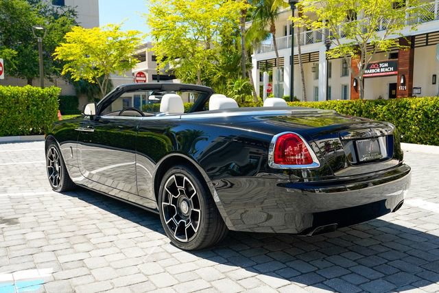 Used 2018 Rolls-Royce Dawn image 17