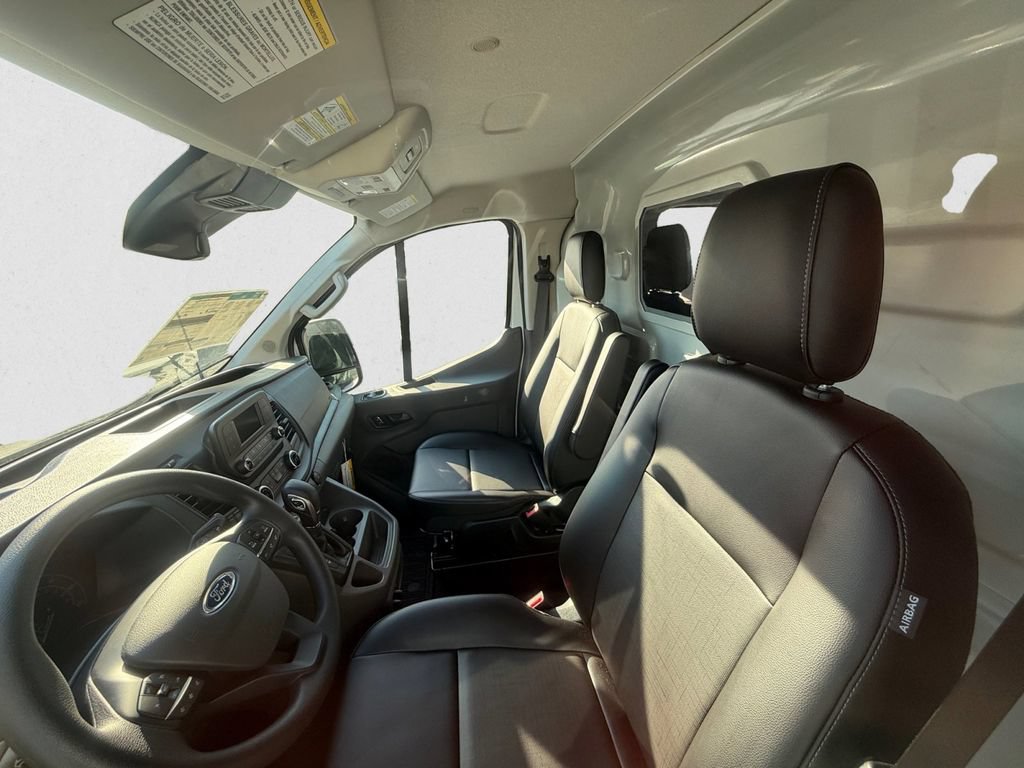 Used 2024 Ford Transit 150 Low Roof RWD image 6