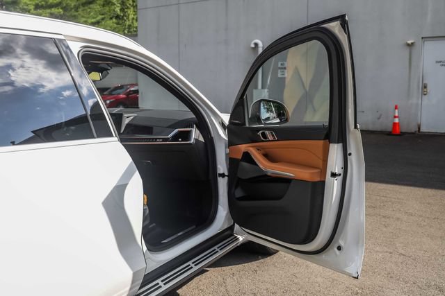 Certified 2026 BMW X5 xDrive40i AWD/4WD image 15
