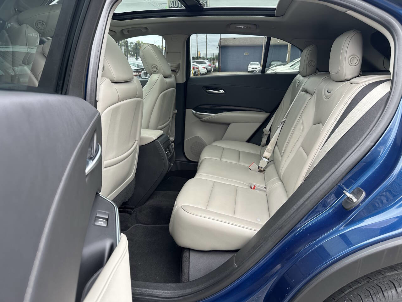 Used 2019 Cadillac XT4 Premium Luxury w/ Cold Weather Package image 13