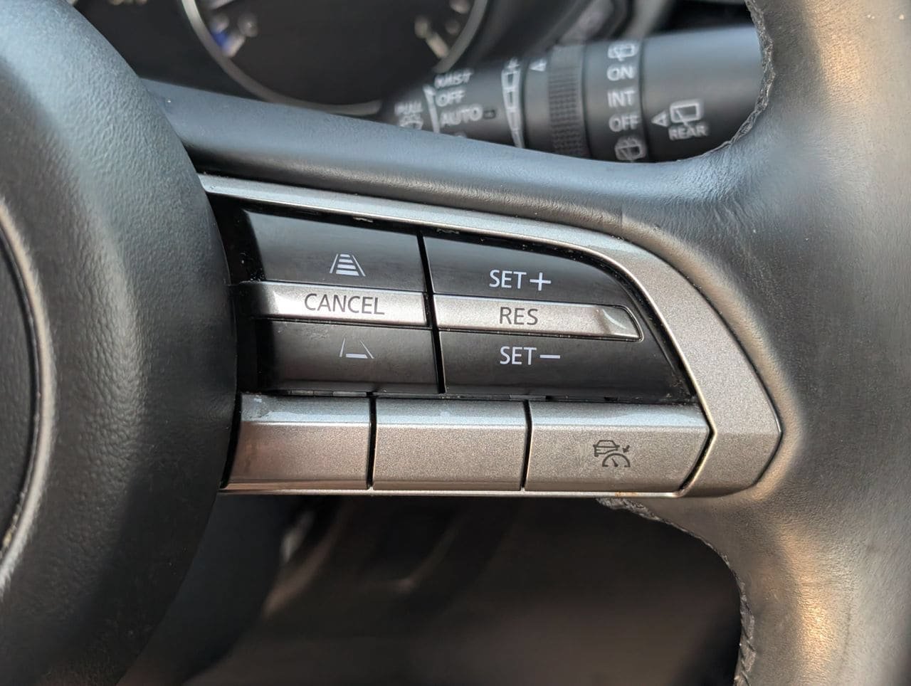 Used 2021 MAZDA CX-30 FWD 2.5 S w/ Select Package image 20