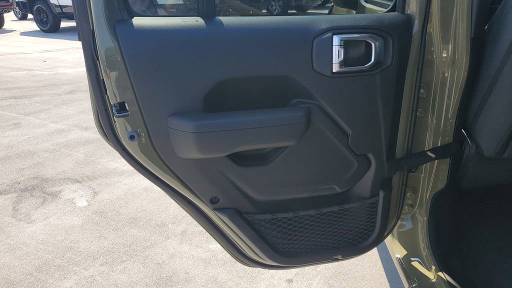 New 2025 Jeep Wrangler Sport S image 15