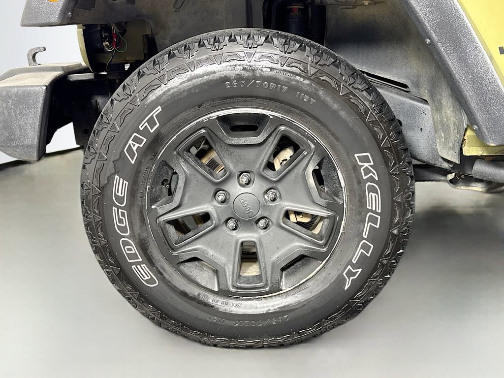 Used 2013 Jeep Wrangler Rubicon w/ PWR Convenience Group AWD/4WD image 30