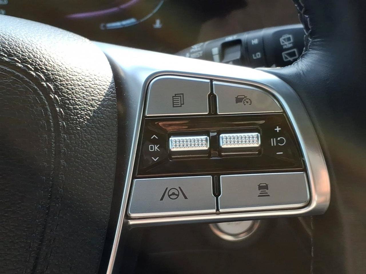 Used 2025 Kia Telluride EX X-Line AWD/4WD image 24