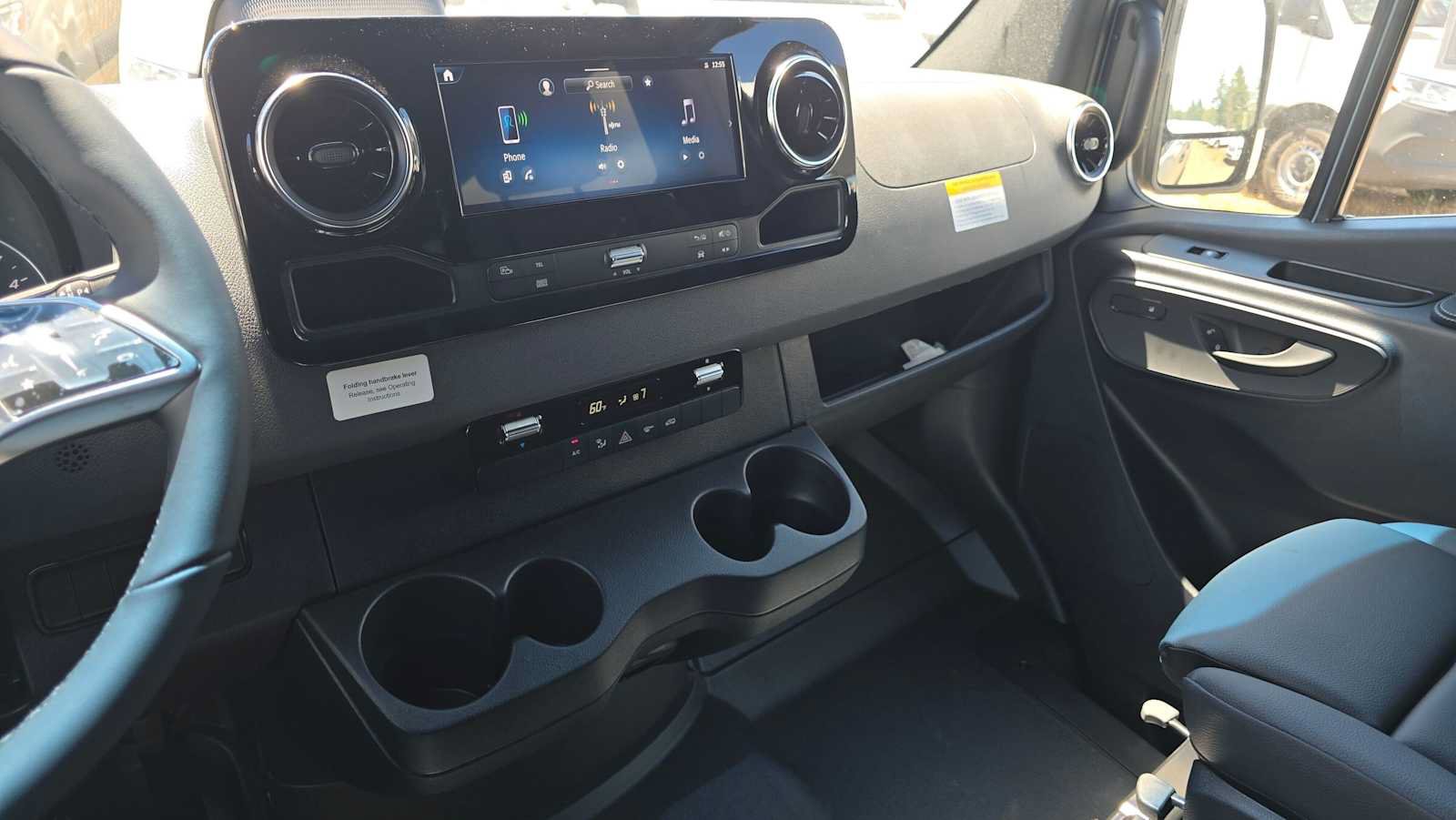 New 2026 Mercedes-Benz Sprinter 2500 image 35