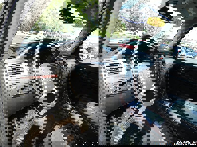 Used 2007 Cadillac Escalade EXT EXT w/ Climate Package image 37