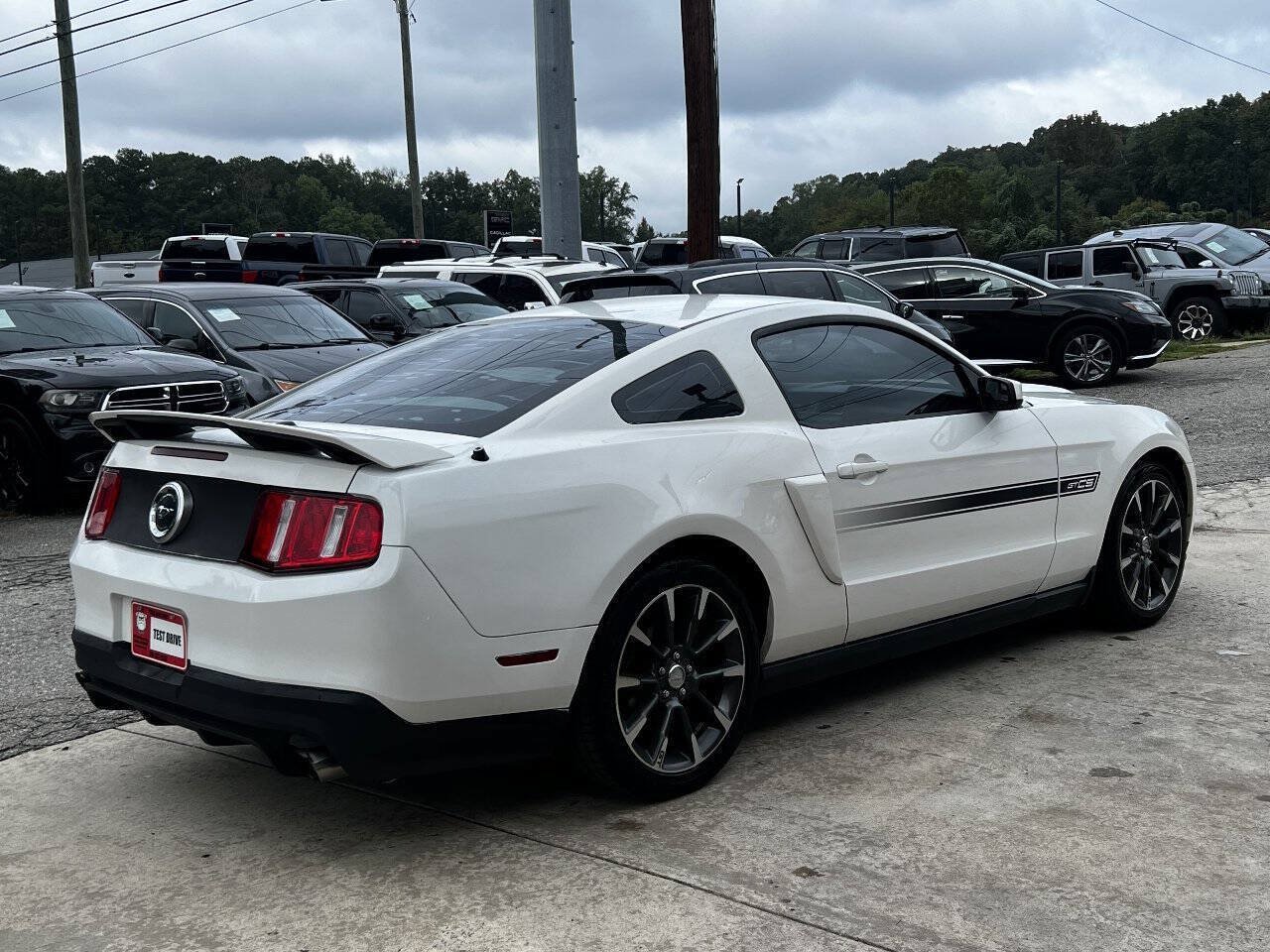 Used 2012 Ford Mustang GT Premium RWD image 7