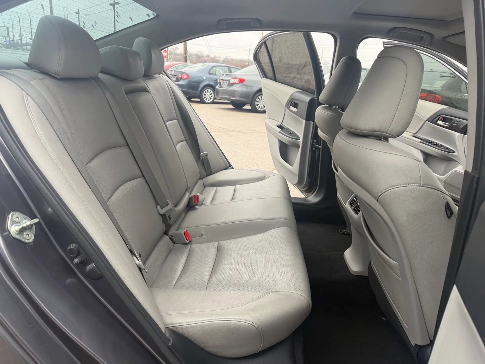 Used 2013 Honda Accord EX-L image 16