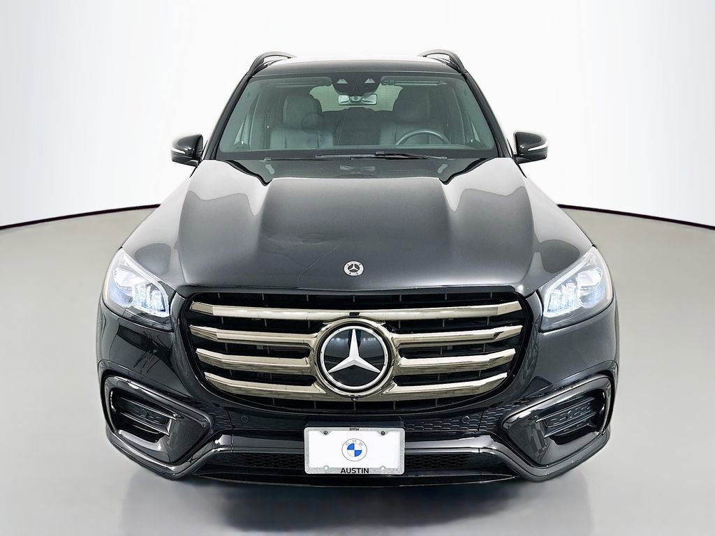 Used 2025 Mercedes-Benz GLS 450 4MATIC image 2