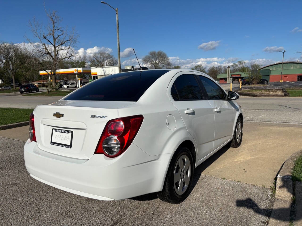 Used 2015 Chevrolet Sonic LS image 9
