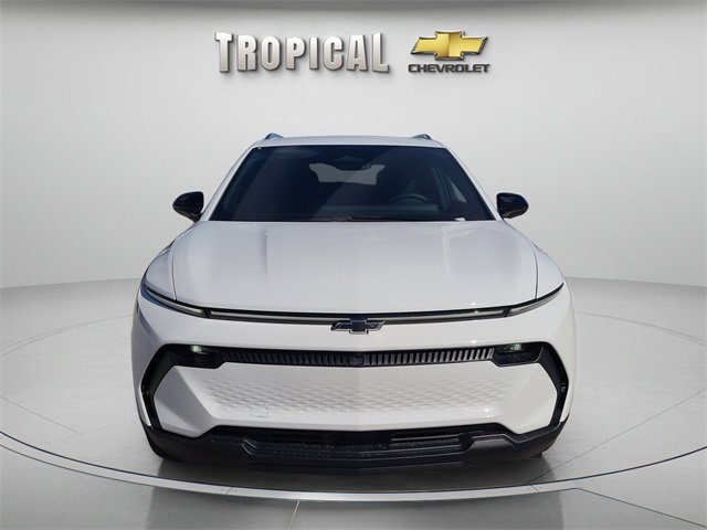 New 2026 Chevrolet Equinox EV LT image 8