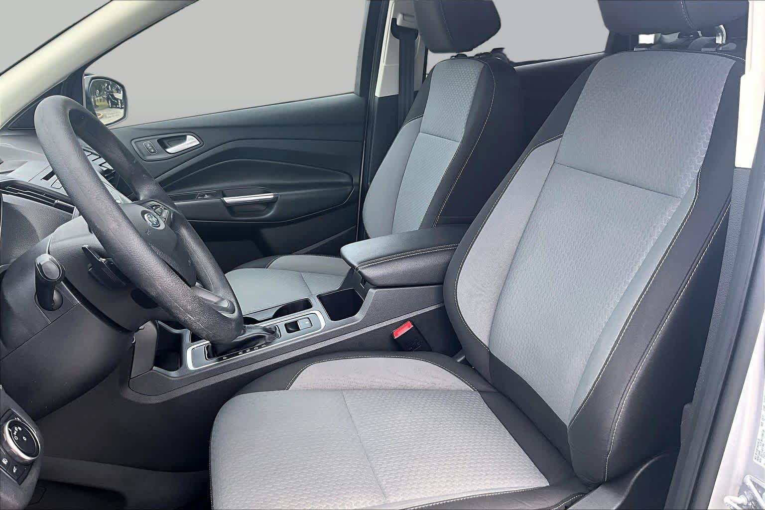 Used 2017 Ford Escape SE AWD/4WD image 8