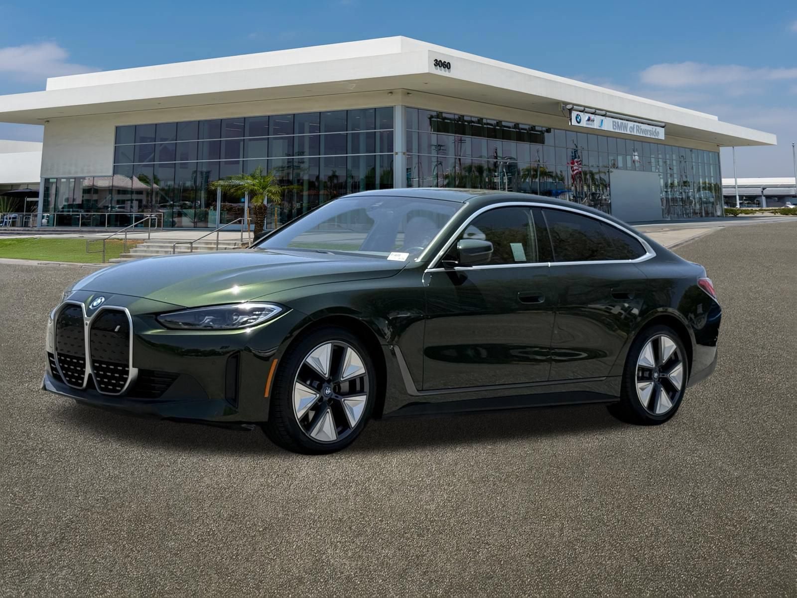 Certified 2023 BMW i4 eDrive35 w/ Premium Package RWD image 5