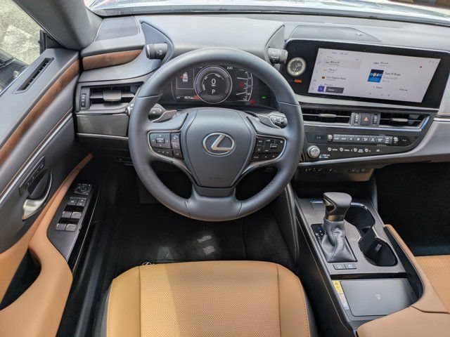 Used 2025 Lexus ES 300h w/ Premium Package FWD image 15