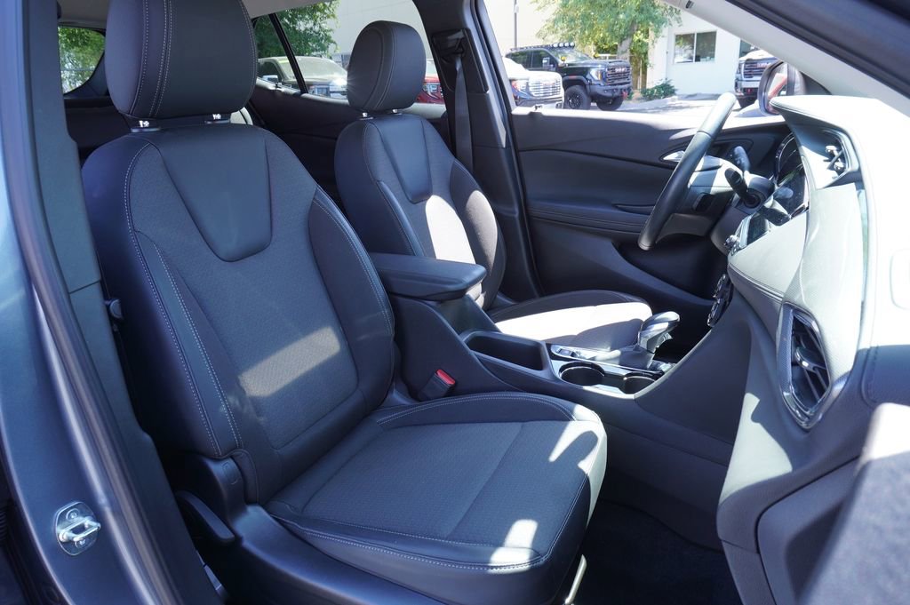 Certified 2022 Buick Encore GX Select image 12