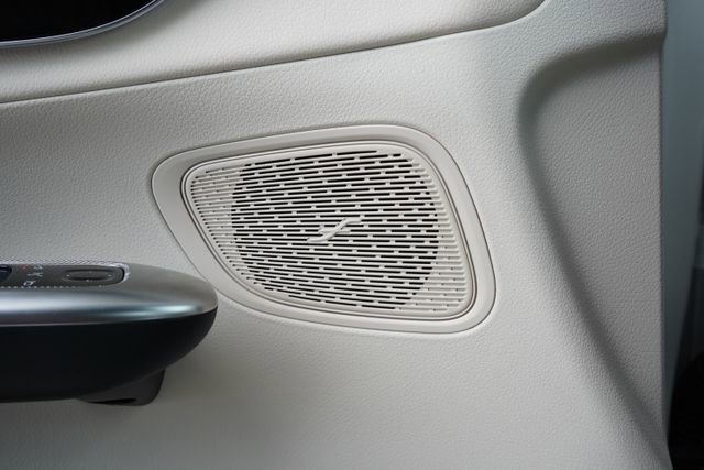 Certified 2025 Mercedes-Benz GLC 350e GLC 350e image 22