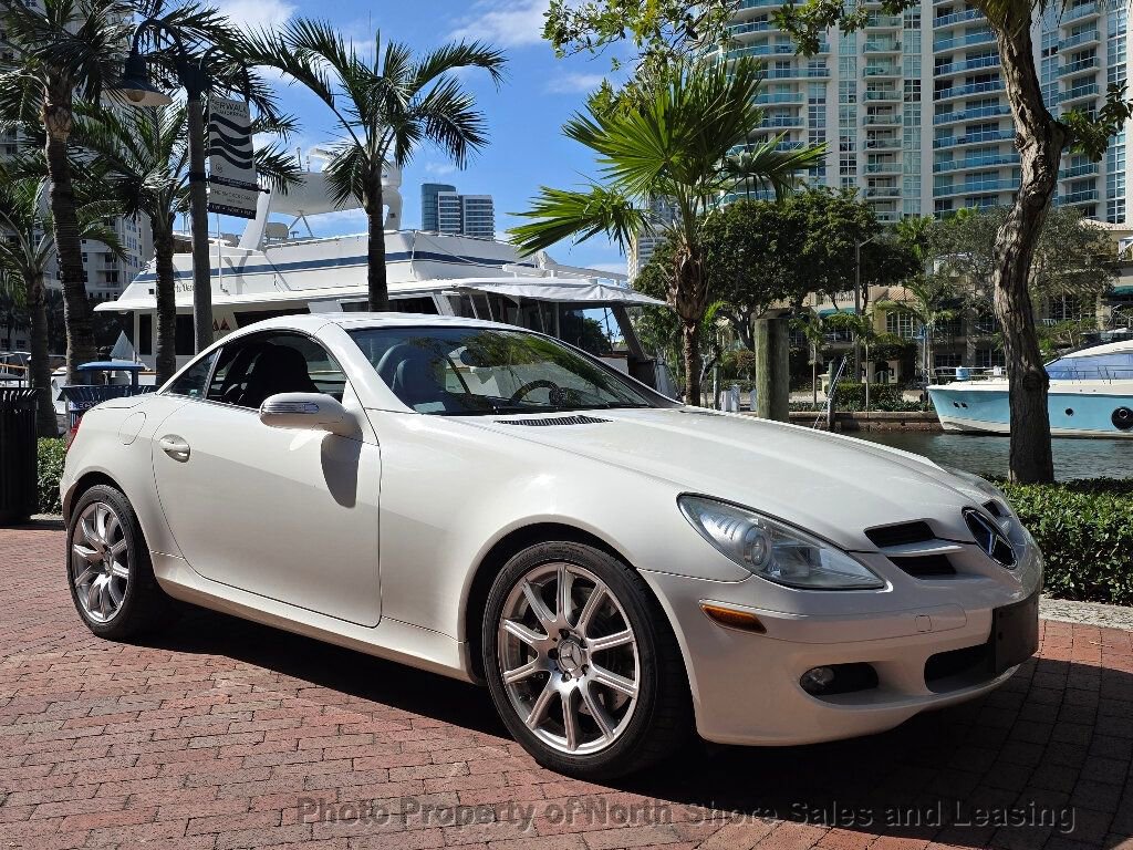 Used 2005 Mercedes-Benz SLK 350 Movie Star image 1