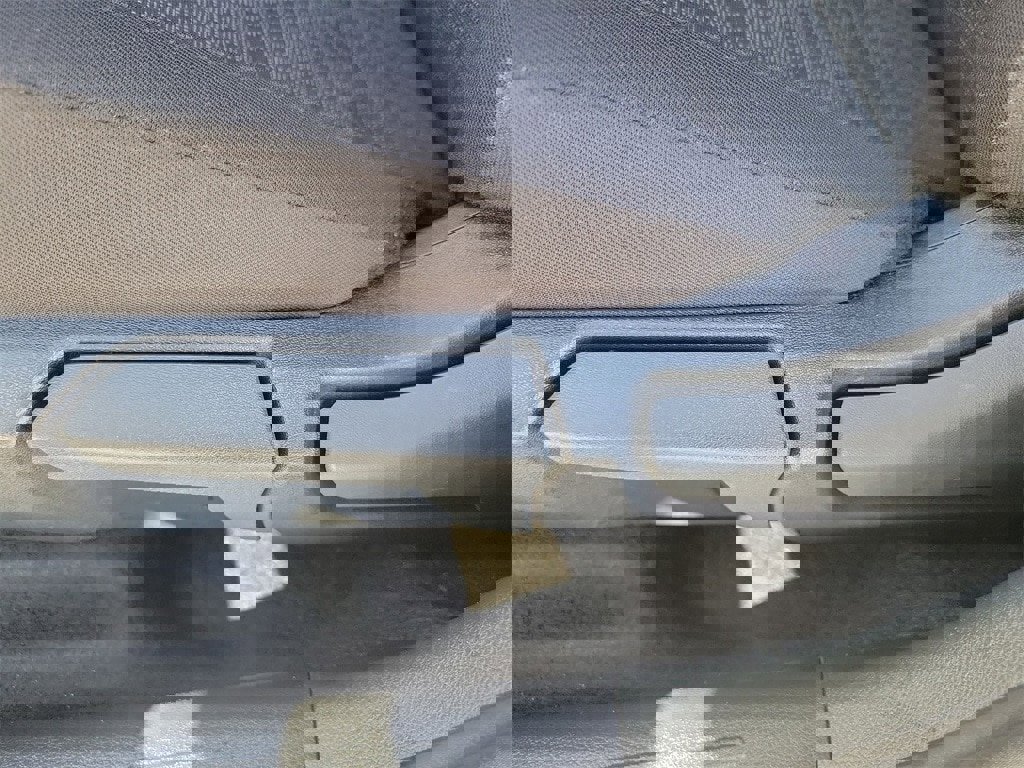 Used 2025 Nissan Kicks S image 17