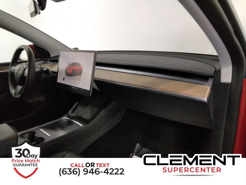 Used 2023 Tesla Model Y Long Range image 37