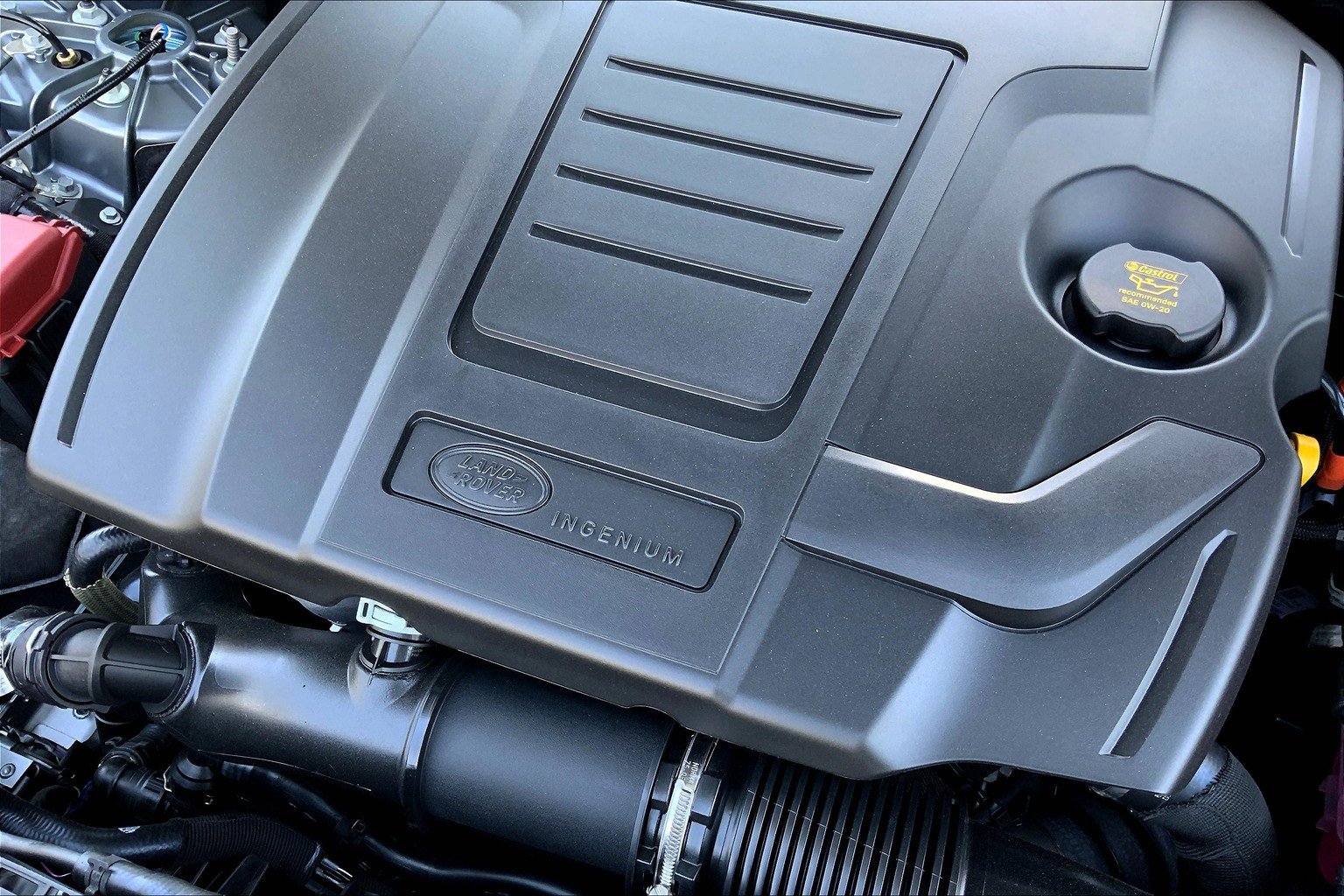 New 2026 Land Rover Range Rover Velar Dynamic SE image 17