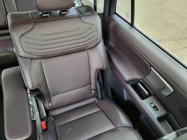 New 2026 Ford Expedition Max Platinum w/ Platinum Ultimate Package AWD/4WD image 15