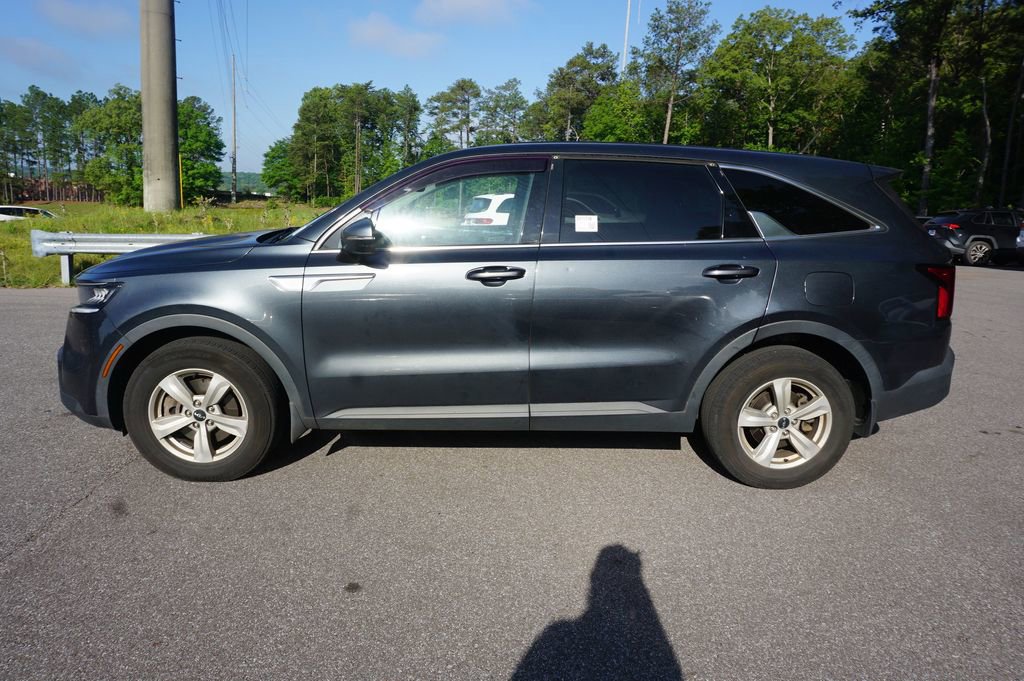 Used 2022 Kia Sorento LX FWD image 17