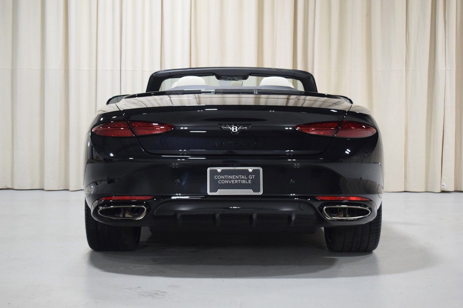 New 2025 Bentley Continental GTC AWD/4WD image 14