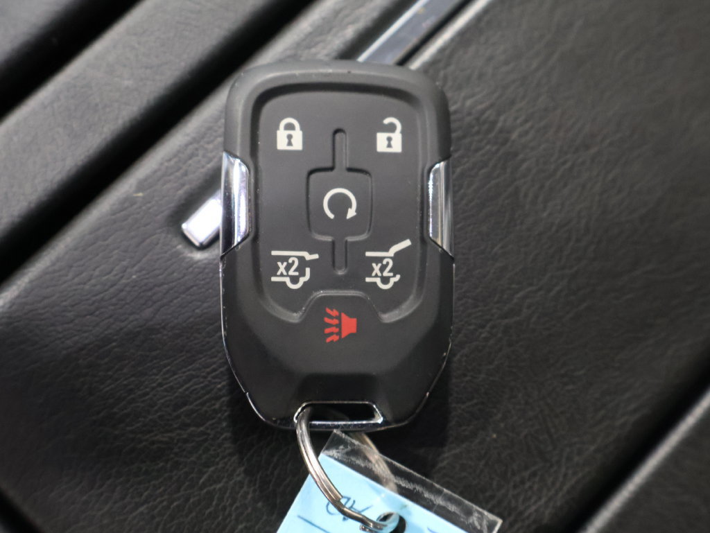 Used 2018 GMC Yukon Denali w/ Open Road Package AWD/4WD image 30