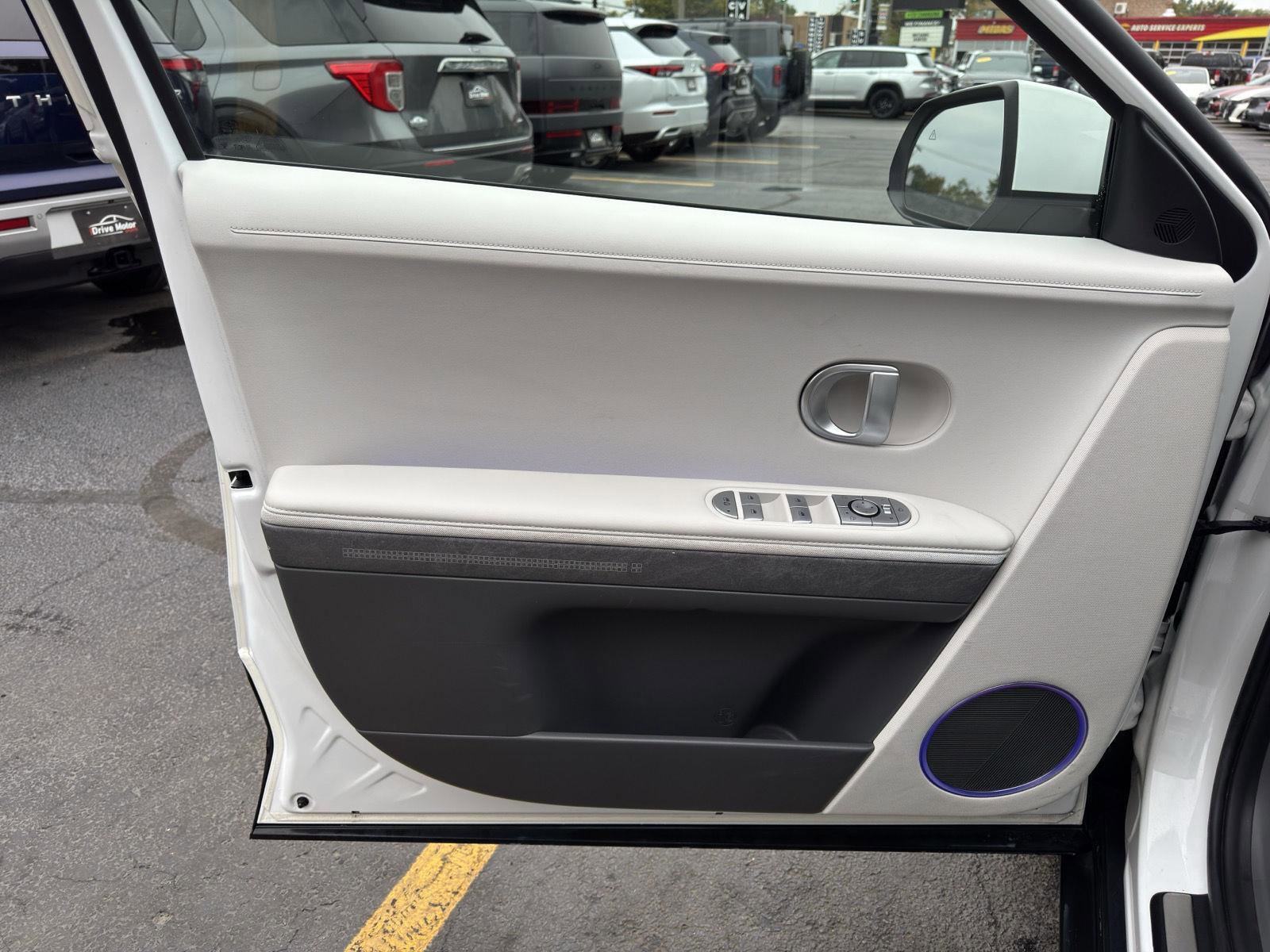 Used 2023 Hyundai Ioniq 5 SEL image 21