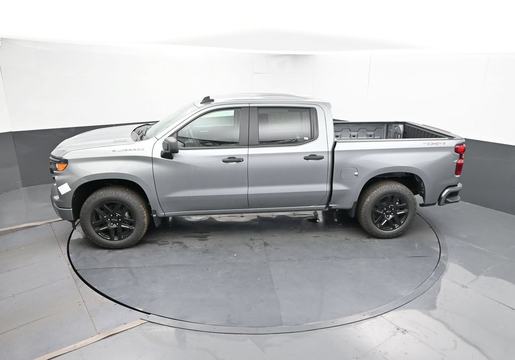 New 2026 Chevrolet Silverado 1500 Custom w/ Turbomax Blackout Package AWD/4WD image 29