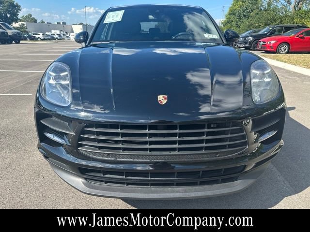 Used 2020 Porsche Macan AWD/4WD image 3