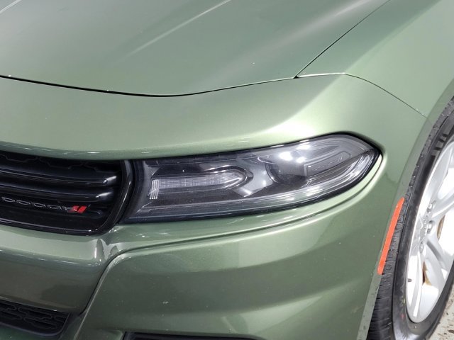 Used 2019 Dodge Charger SXT RWD image 9