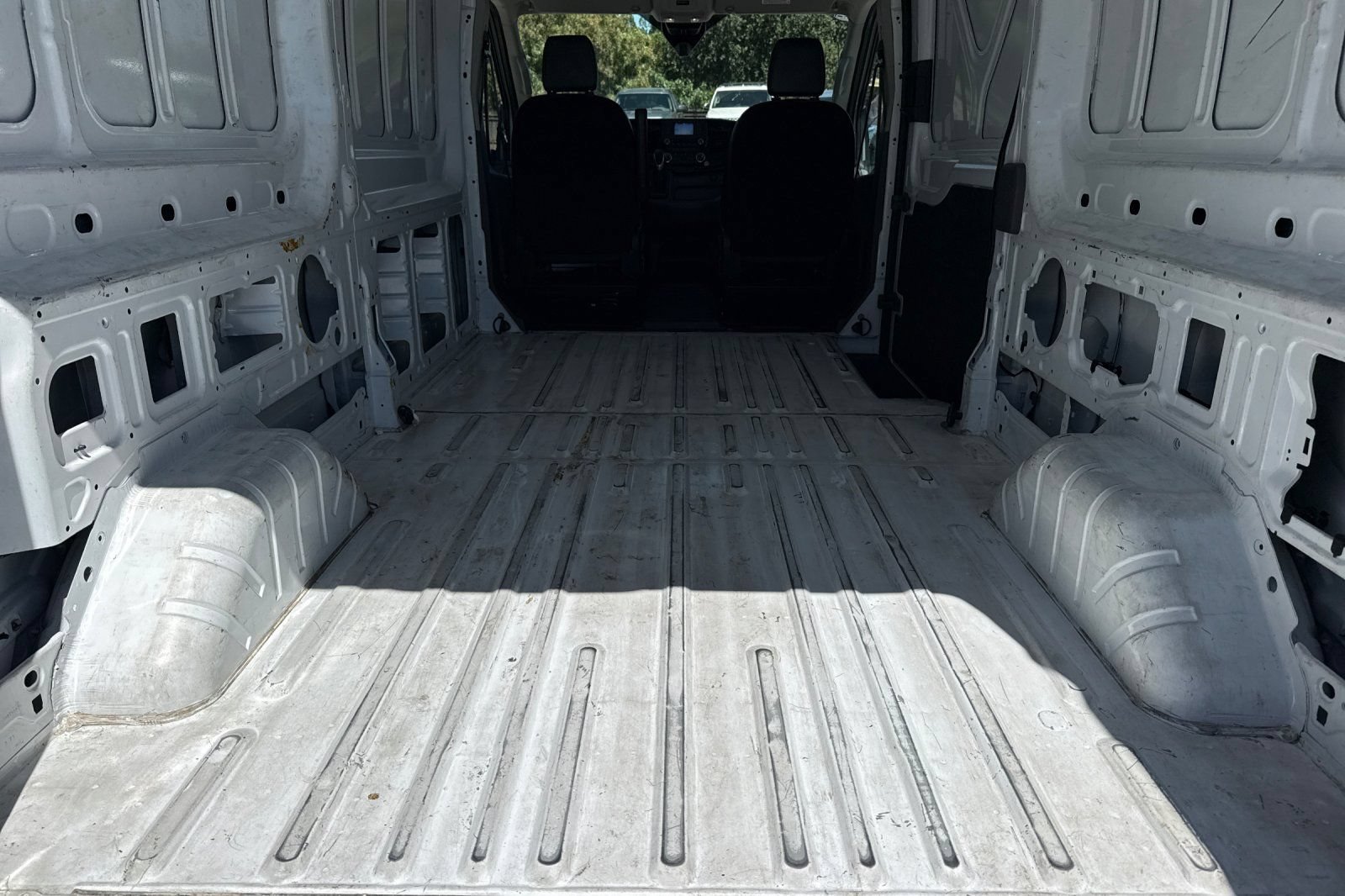 Certified 2023 Ford Transit 250 Medium Roof AWD image 15