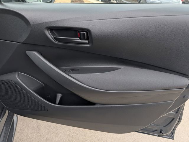 Used 2023 Toyota Corolla LE image 32