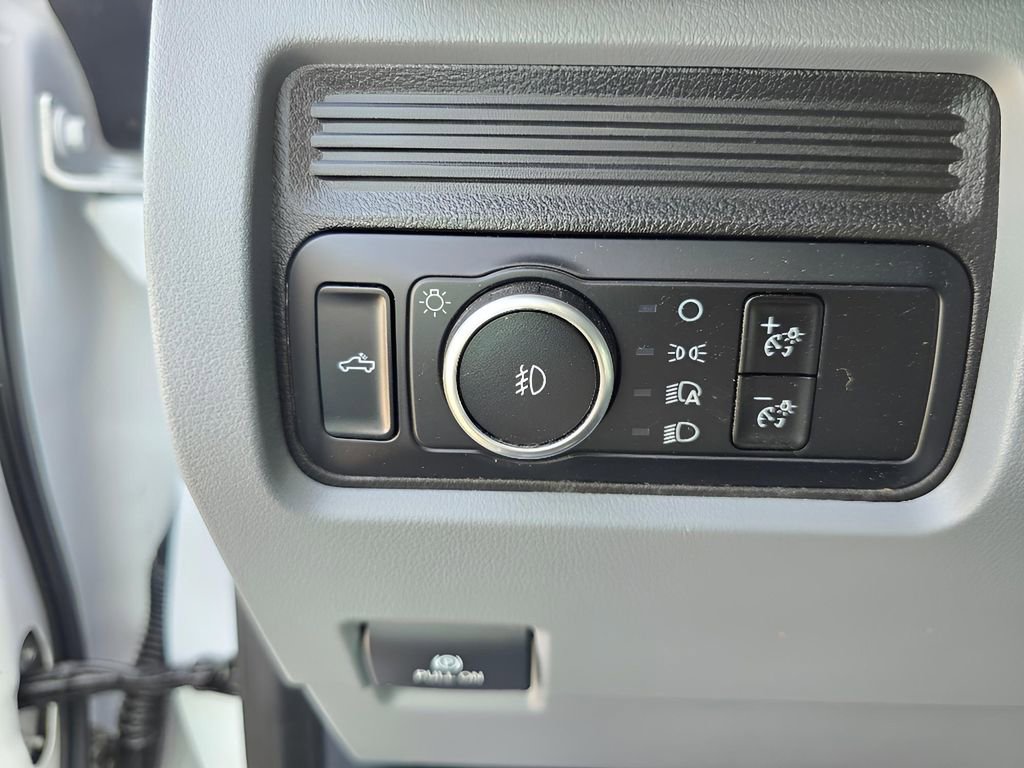 Used 2024 Ford F250 XLT w/ FX4 Off-Road Package image 15
