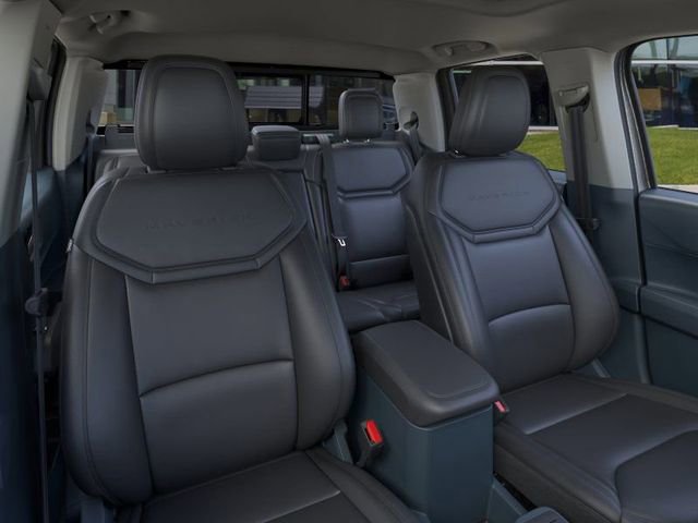 New 2026 Ford Maverick Lariat w/ Black Appearance Package image 10