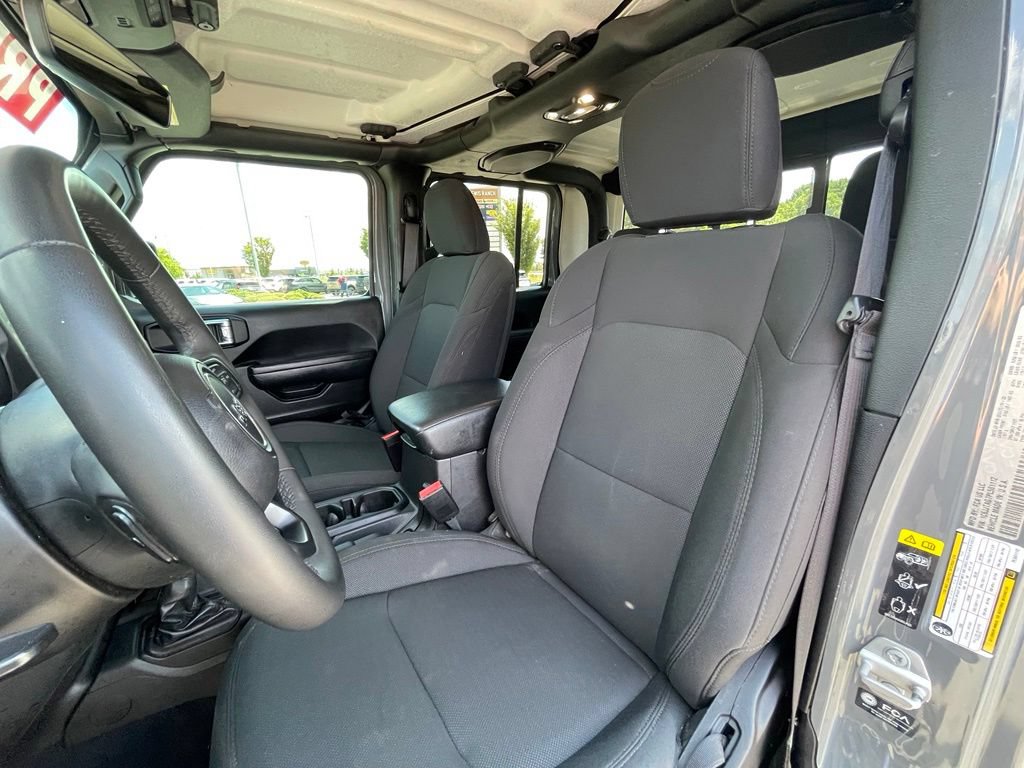 Used 2023 Jeep Gladiator Sport AWD/4WD image 22