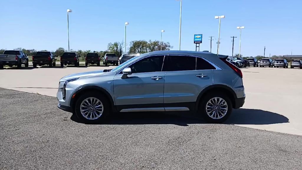 Certified 2024 Cadillac XT4 Premium Luxury AWD/4WD image 5