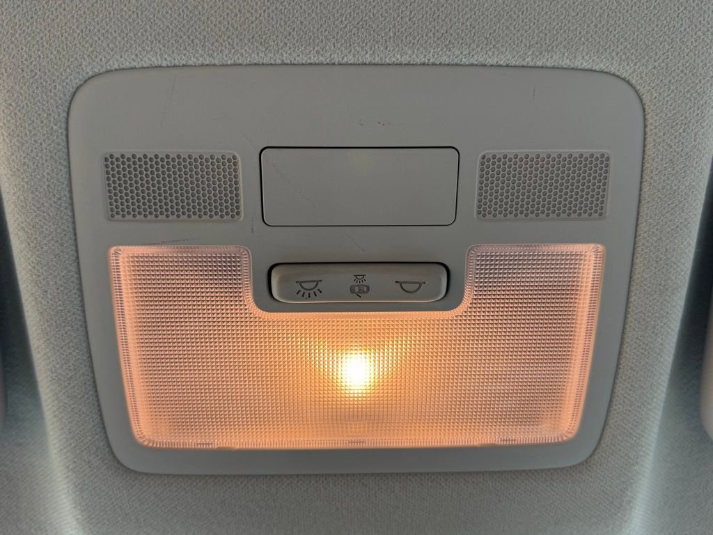 Used 2021 Hyundai Venue SEL w/ Cargo Package image 29